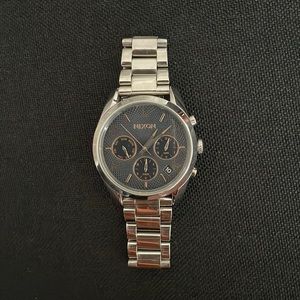Nixon watch silver